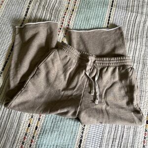 Girlfriend Collective 50/50 Wide Leg Sweatpants size Large, light brown